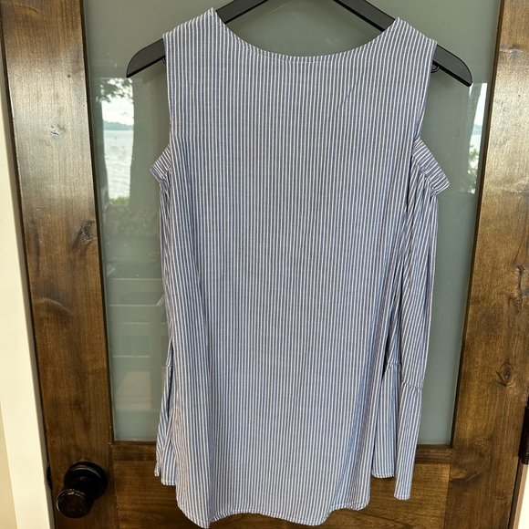 Target Blue and White Striped Flowy Long Sleeve Blouse - Picture 4 of 4